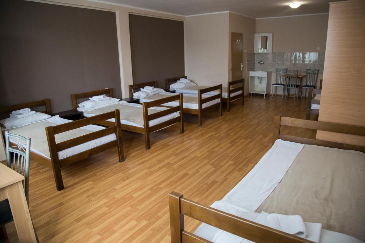 נובי סאד Hostel Milkaza מראה חיצוני תמונה